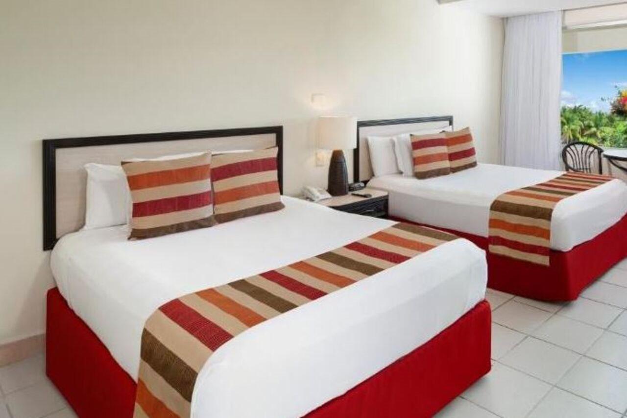 Oasis Palm Otel Cancun Dış mekan fotoğraf