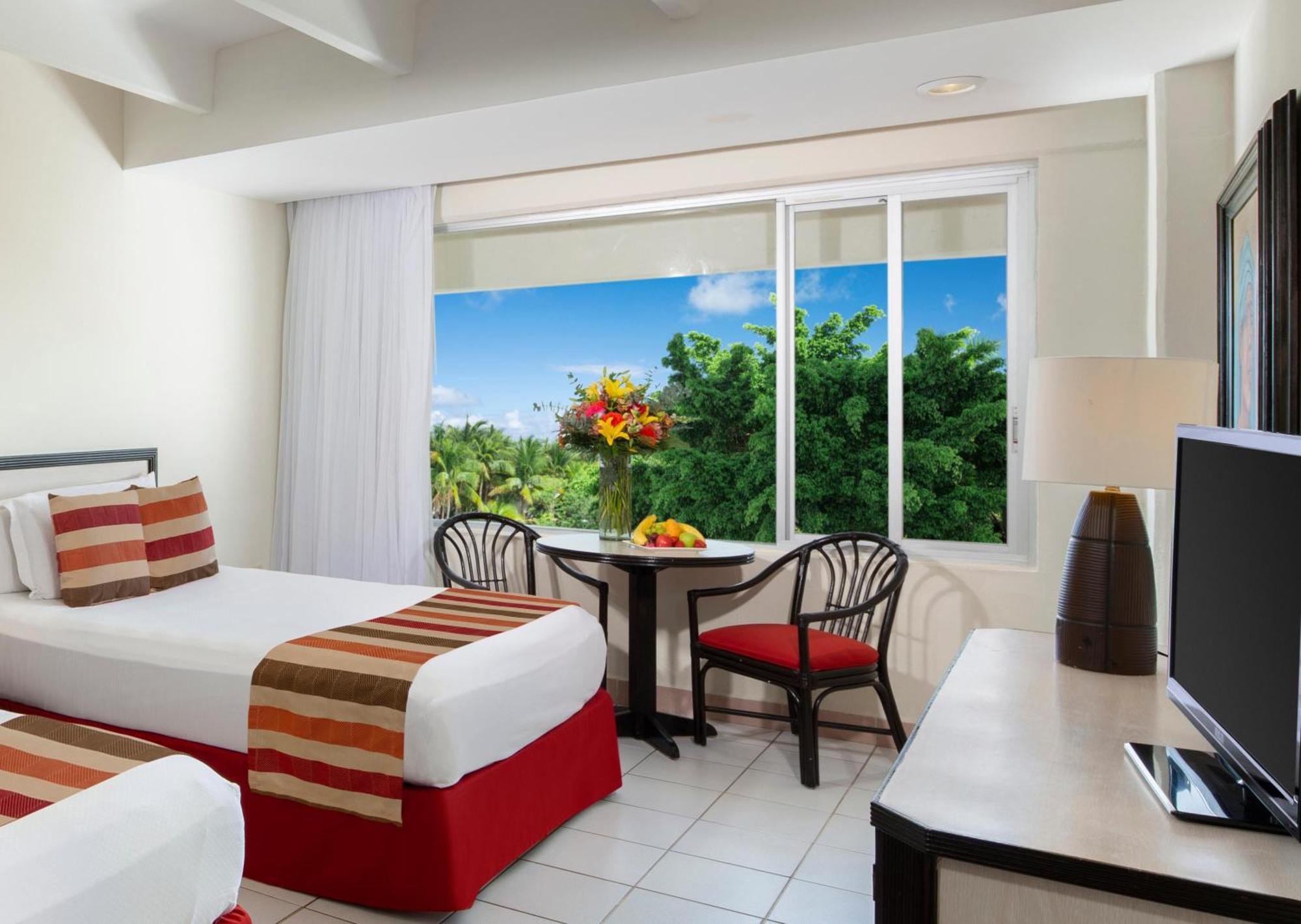 Oasis Palm Otel Cancun Dış mekan fotoğraf