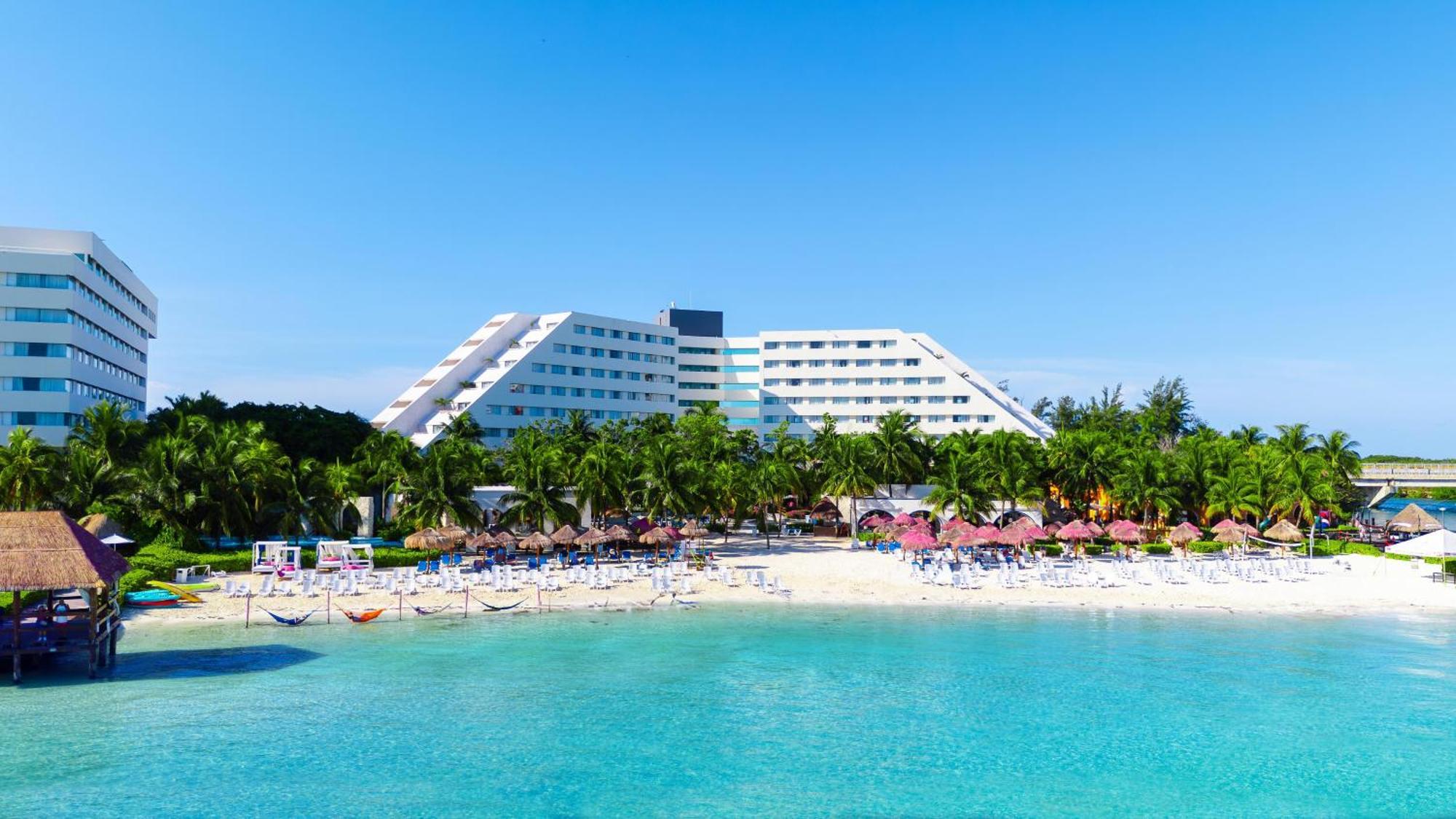 Oasis Palm Otel Cancun Dış mekan fotoğraf