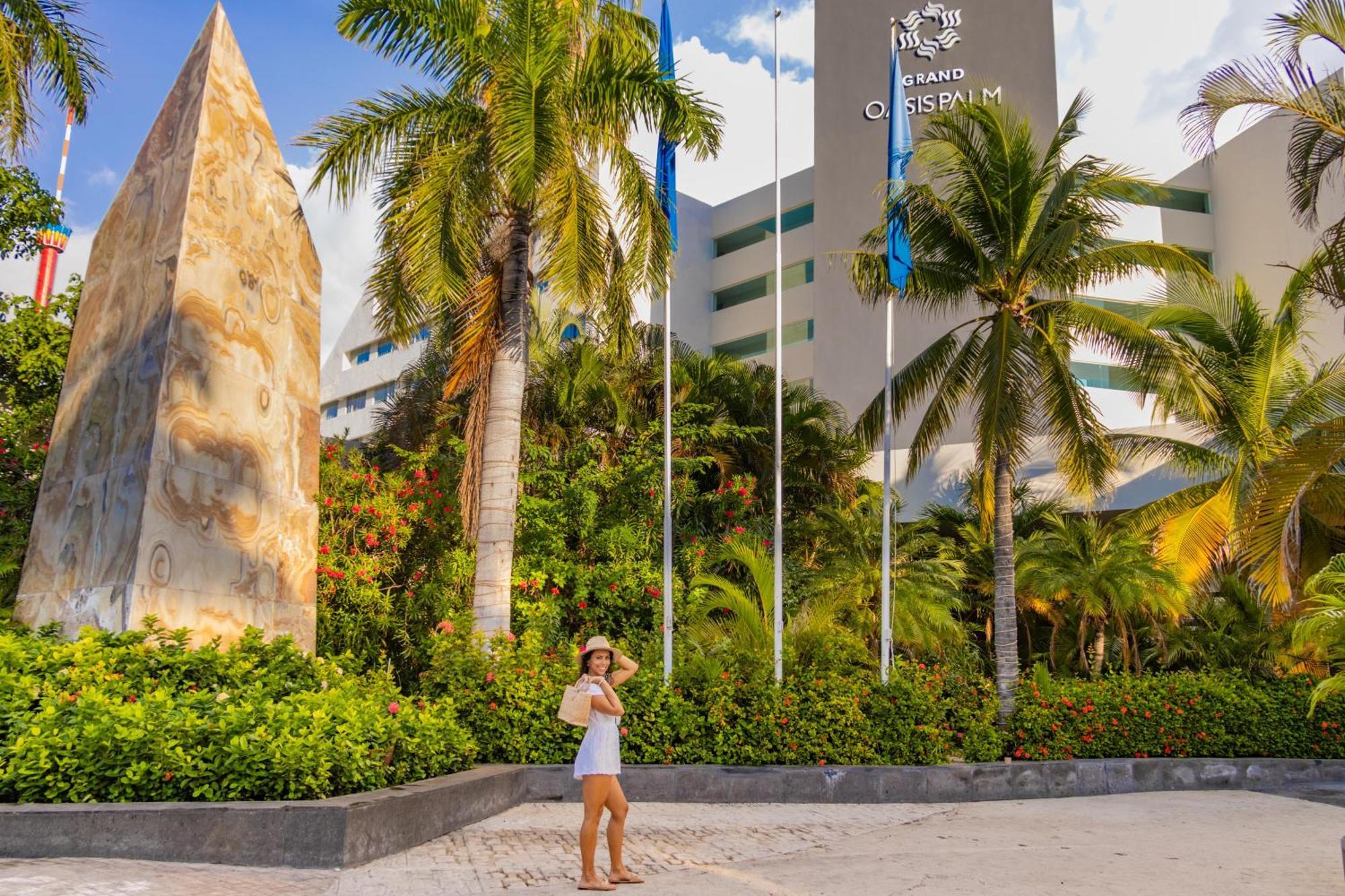 Oasis Palm Otel Cancun Dış mekan fotoğraf